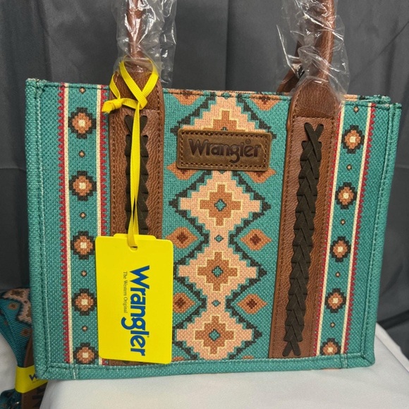 Wrangler Turquoise and Brown Aztec Patterned Tote - Picture 1 of 1
